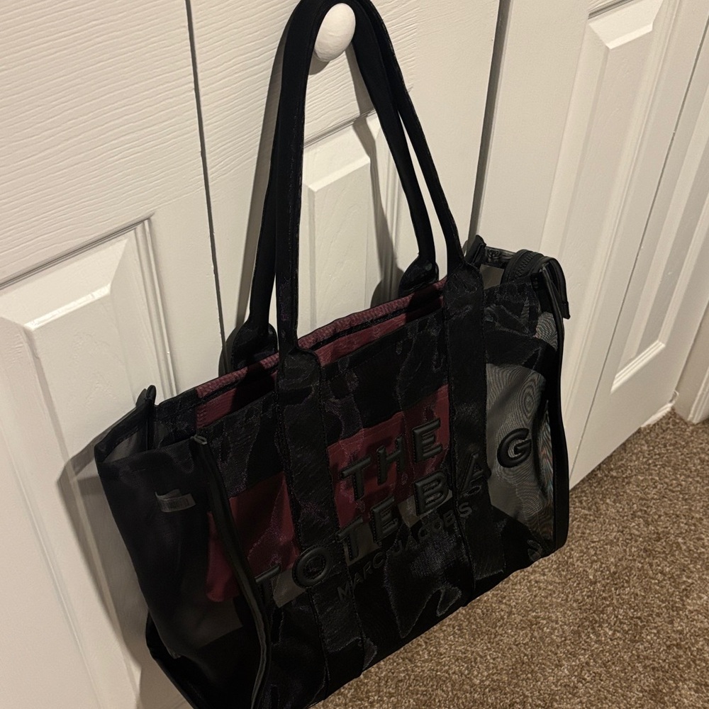 Marc Jacobs Black and Pink Mesh Tote Bag - Picture 2 of 9